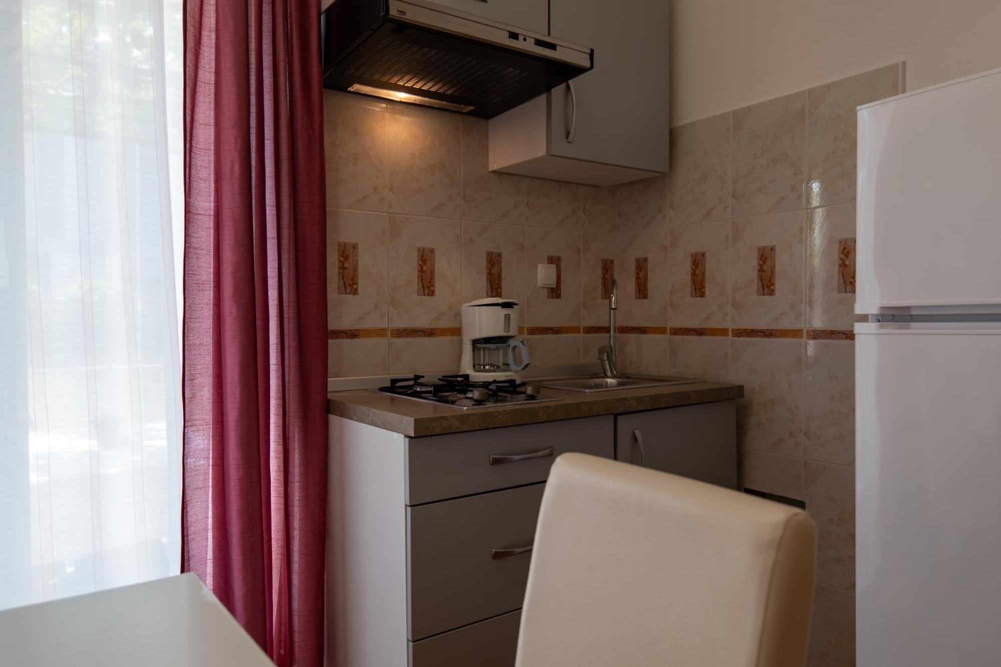 Irena'S Place A1 Ровин Стая снимка